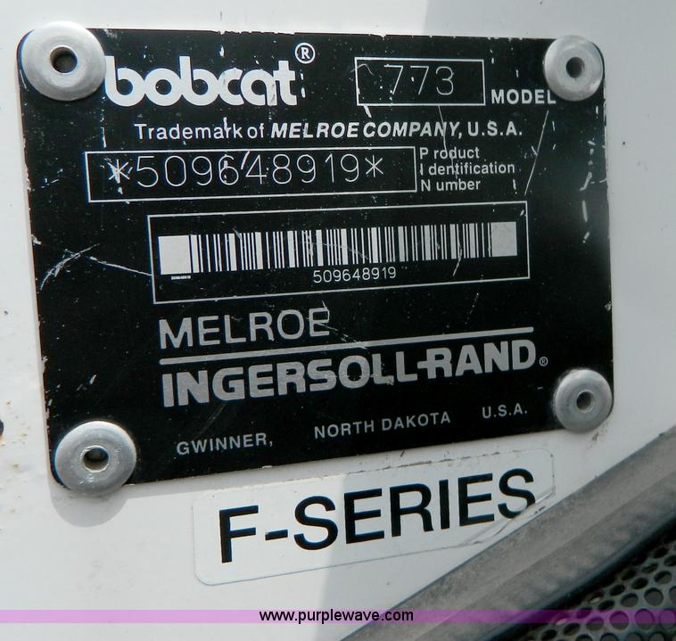 image for item B3792 1998 Bobcat 773F skid steer