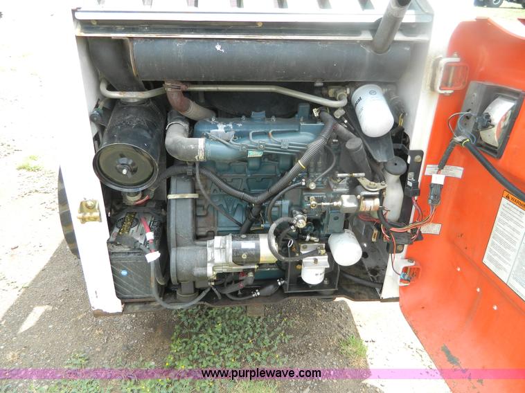 image for item B3792 1998 Bobcat 773F skid steer