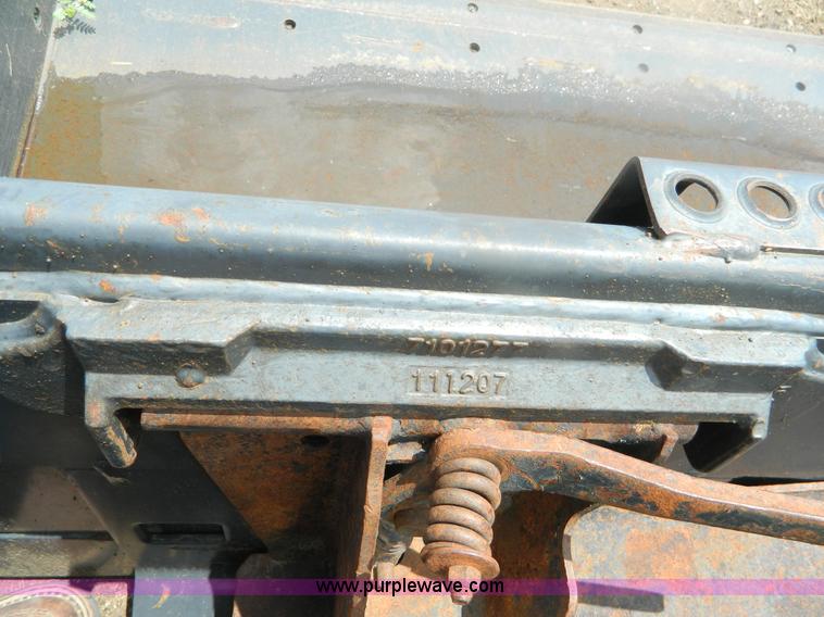 image for item B3792 1998 Bobcat 773F skid steer