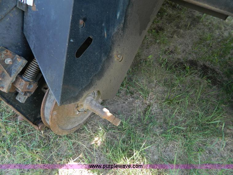 image for item B3797 1991 Gleaner R60 RWA combine