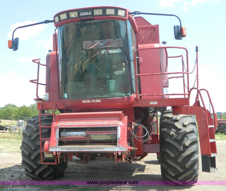 image for item B3799 2000 Case IH 2388 combine