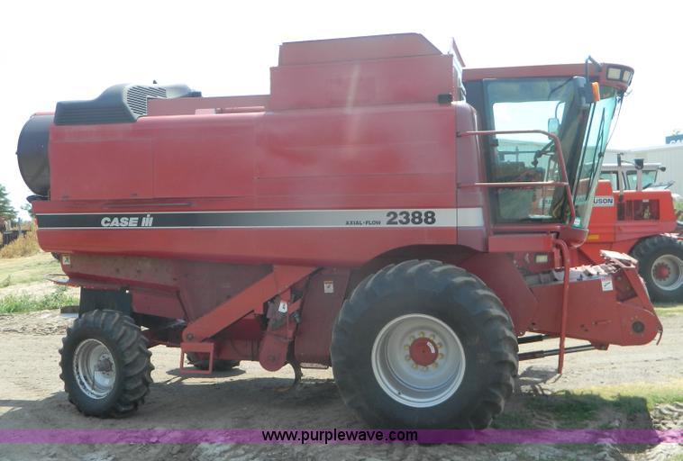 image for item B3799 2000 Case IH 2388 combine