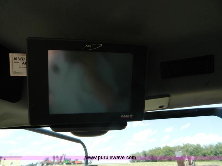 image for item B3799 2000 Case IH 2388 combine