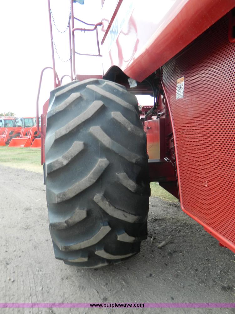 image for item B3799 2000 Case IH 2388 combine