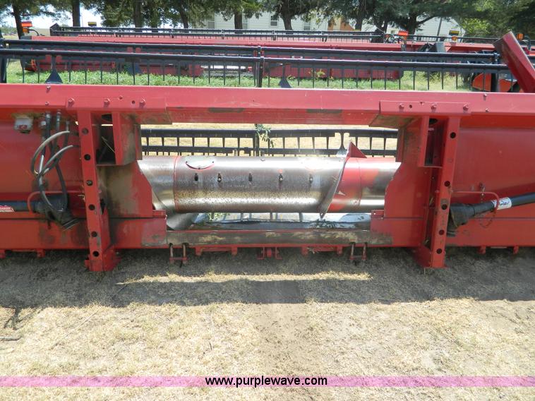 image for item B3800 1998 Case IH 1020 30' header