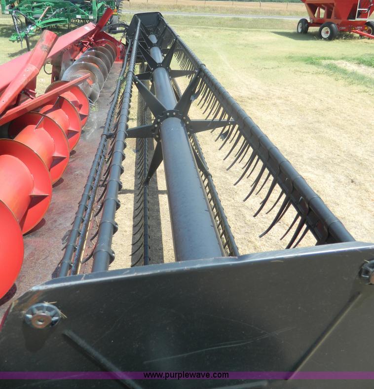image for item B3800 1998 Case IH 1020 30' header