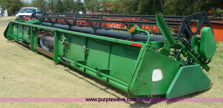image for item B3801 1998 John Deere 930 30' flex head