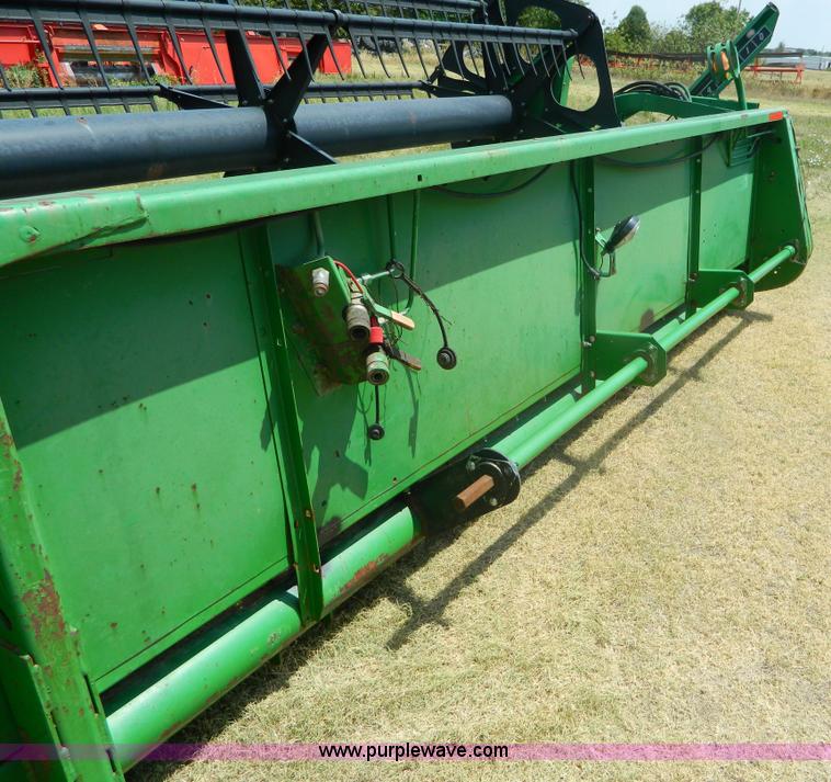 image for item B3801 1998 John Deere 930 30' flex head
