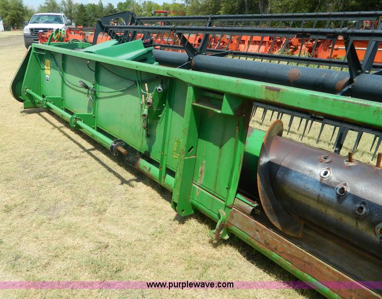 image for item B3801 1998 John Deere 930 30' flex head