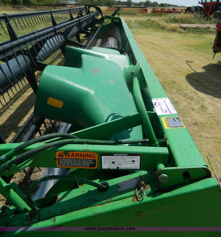 image for item B3801 1998 John Deere 930 30' flex head