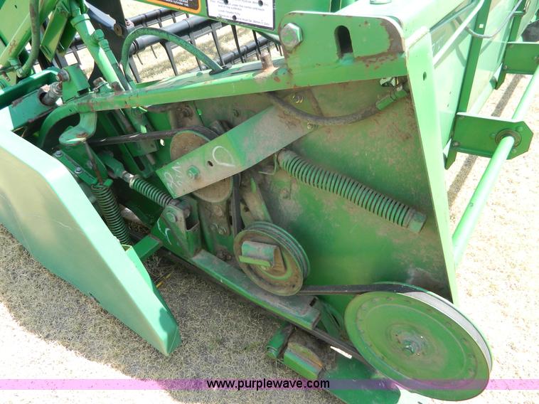 image for item B3801 1998 John Deere 930 30' flex head