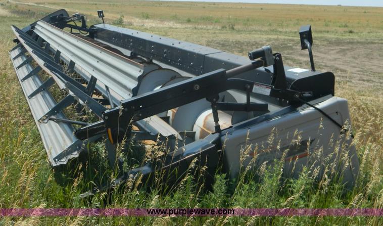 image for item B3803 1997 AGCO 700 30' header