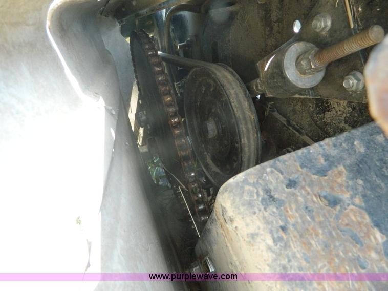 image for item B3803 1997 AGCO 700 30' header