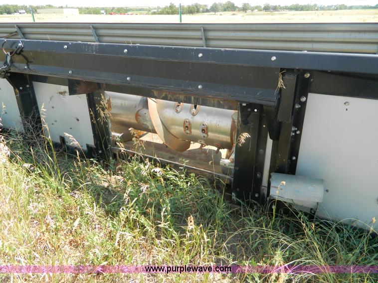 image for item B3803 1997 AGCO 700 30' header