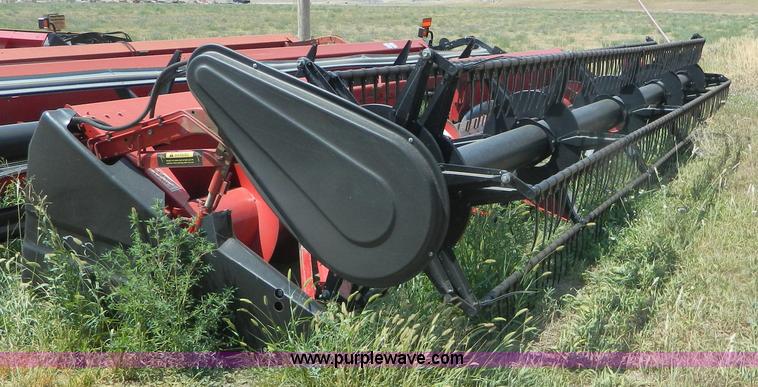 image for item B3809 1988 Case IH 1020 25' header