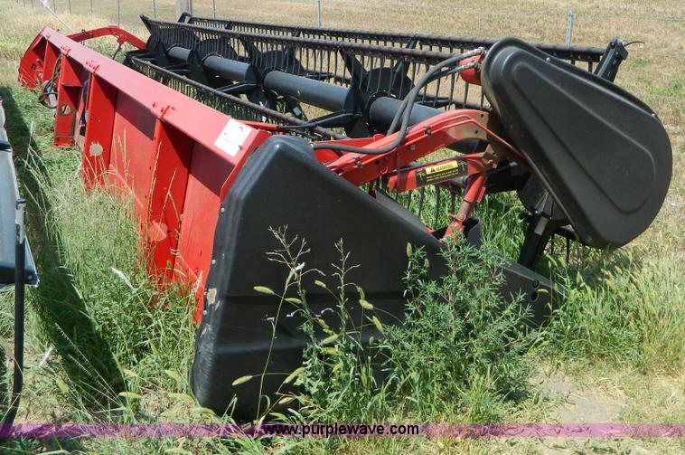 image for item B3809 1988 Case IH 1020 25' header