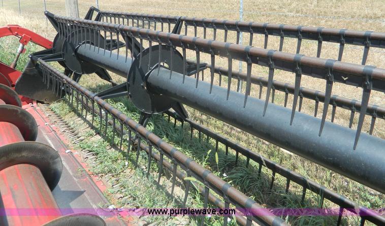 image for item B3809 1988 Case IH 1020 25' header