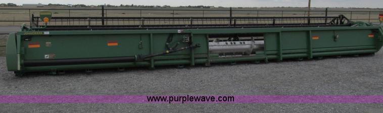 image for item C3513 2004 John Deere 635F HydraFlex platform header