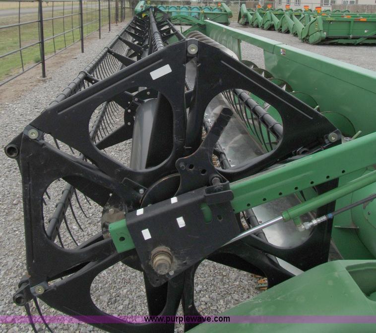 image for item C3513 2004 John Deere 635F HydraFlex platform header