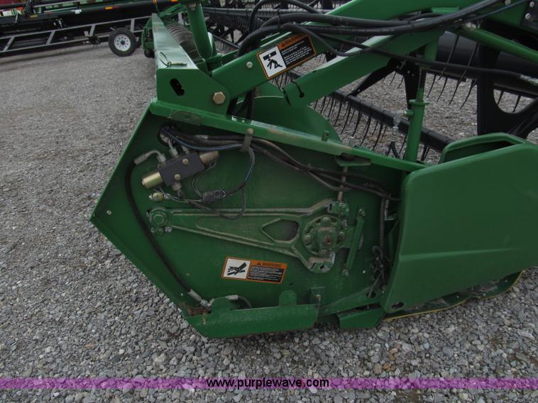 image for item C3513 2004 John Deere 635F HydraFlex platform header