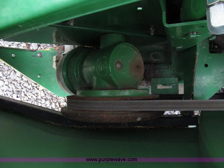 image for item C3513 2004 John Deere 635F HydraFlex platform header