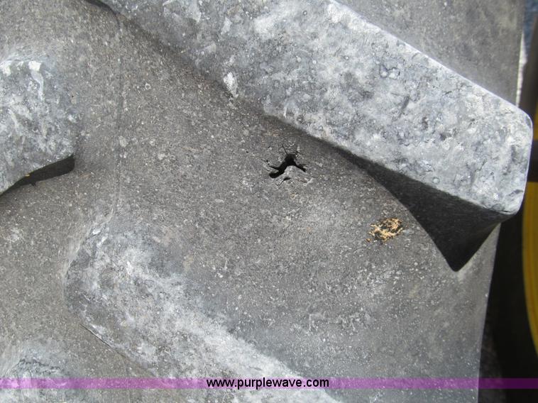 image for item G5503 1994 John Deere 8770 4WD tractor