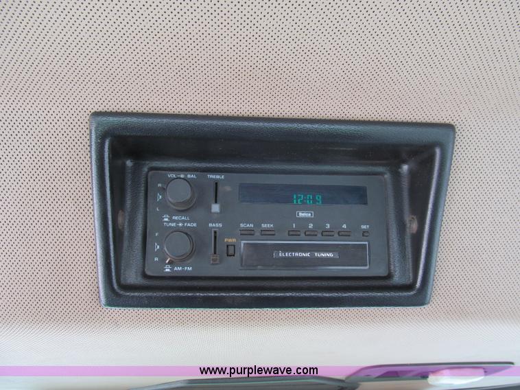 image for item G5503 1994 John Deere 8770 4WD tractor