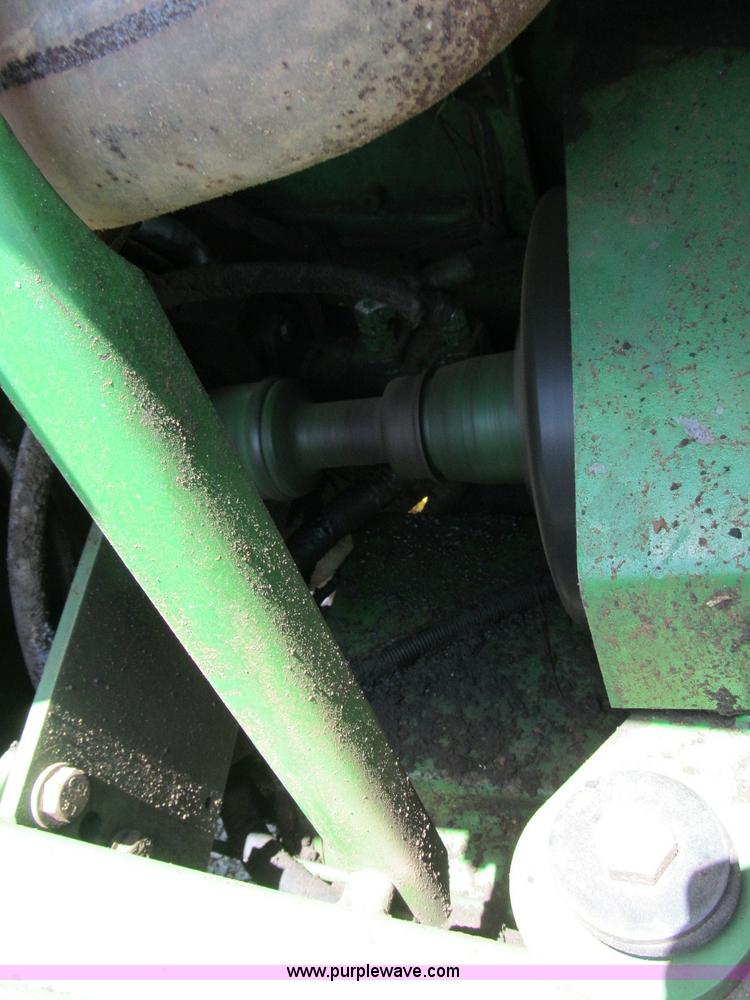 image for item G5503 1994 John Deere 8770 4WD tractor