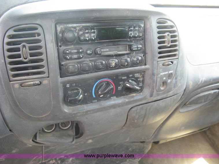 image for item A6316 2002 Ford F150 XL extended cab pickup truck