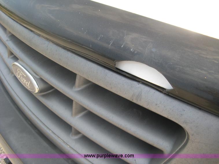 image for item A6316 2002 Ford F150 XL extended cab pickup truck