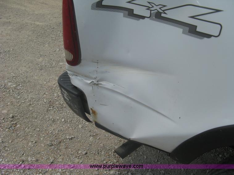 image for item A6316 2002 Ford F150 XL extended cab pickup truck