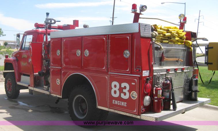 image for item A6450 1981 International 1824 off-road firetruck
