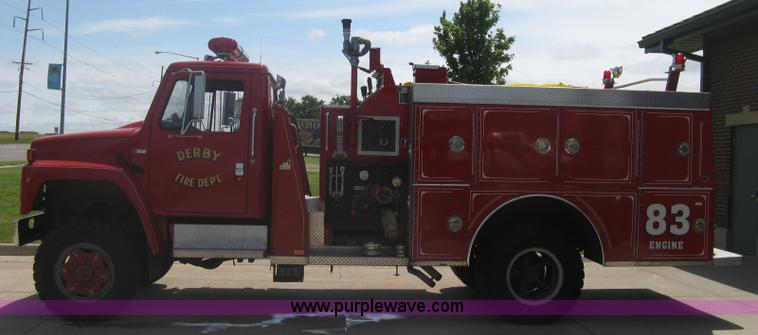 image for item A6450 1981 International 1824 off-road firetruck