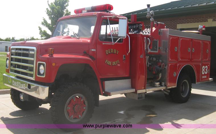 image for item A6450 1981 International 1824 off-road firetruck