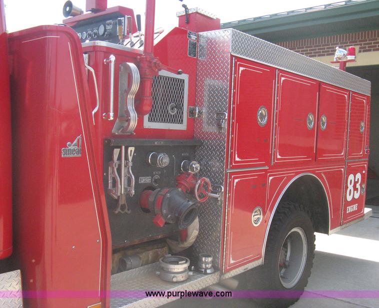 image for item A6450 1981 International 1824 off-road firetruck