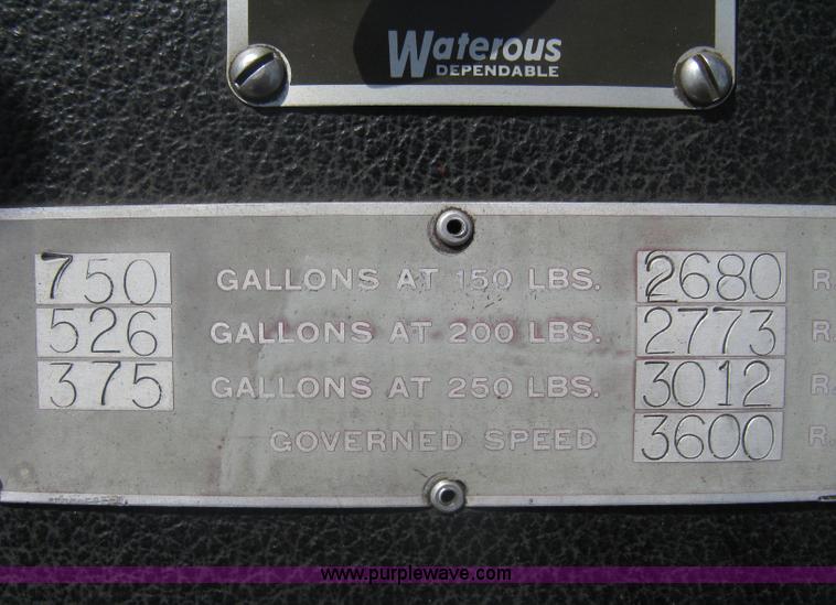 image for item A6450 1981 International 1824 off-road firetruck