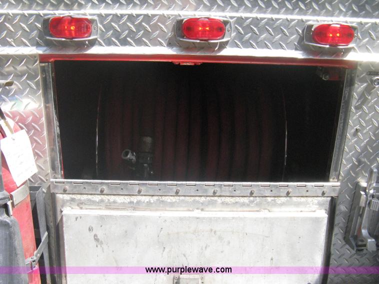 image for item A6450 1981 International 1824 off-road firetruck