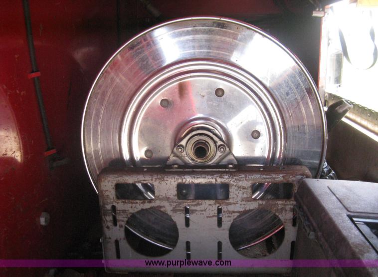 image for item A6450 1981 International 1824 off-road firetruck