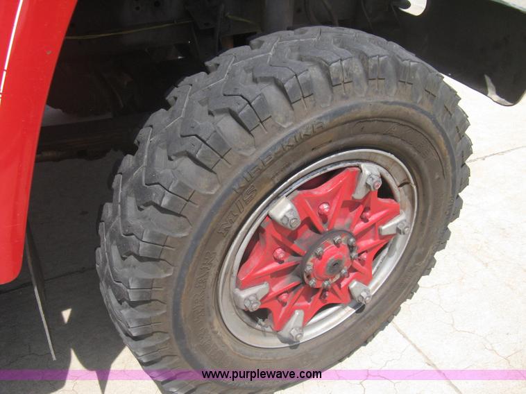 image for item A6450 1981 International 1824 off-road firetruck