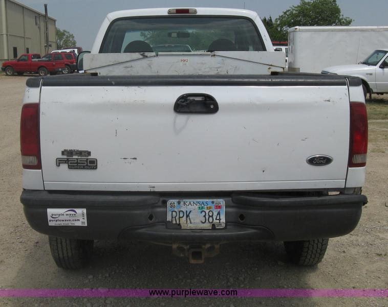 image for item A6451 1999 Ford F250 Super Duty extended cab pickup truck