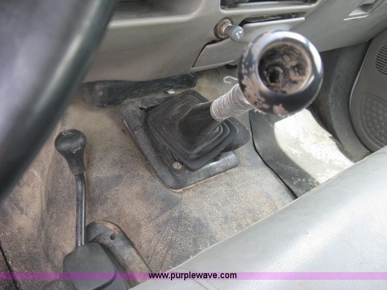 image for item A6451 1999 Ford F250 Super Duty extended cab pickup truck