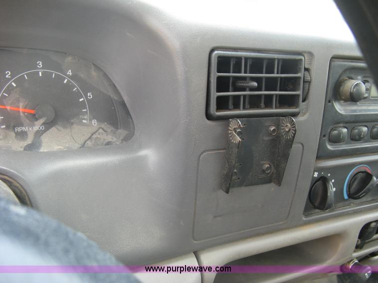 image for item A6451 1999 Ford F250 Super Duty extended cab pickup truck