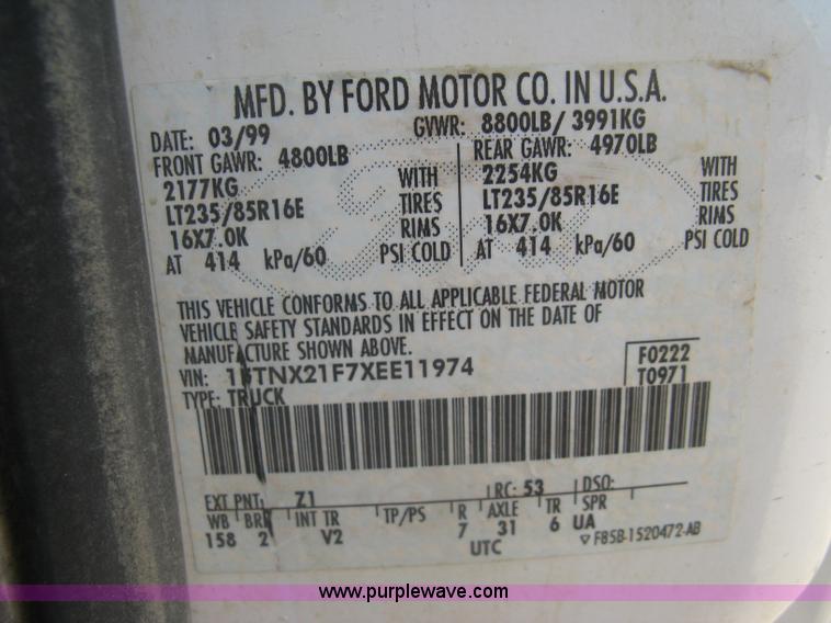 image for item A6451 1999 Ford F250 Super Duty extended cab pickup truck