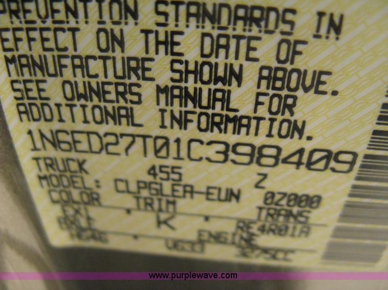 image for item A6459 2001 Nissan Frontier XE crew cab pickup truck