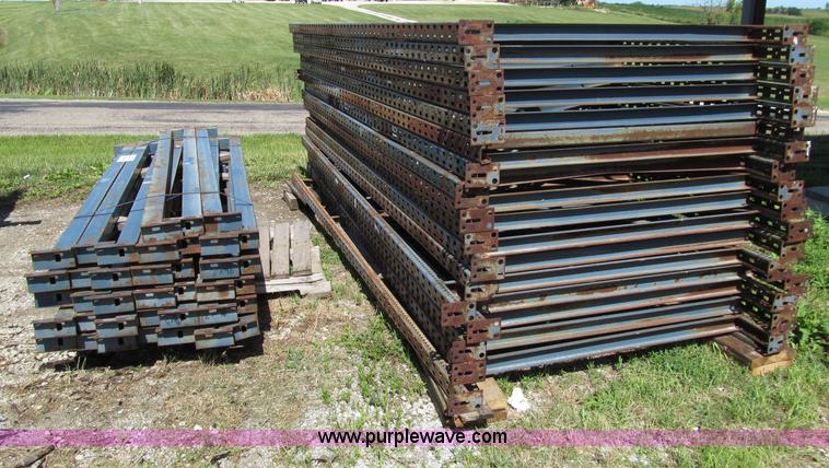 image for item A8339 Pallet racking