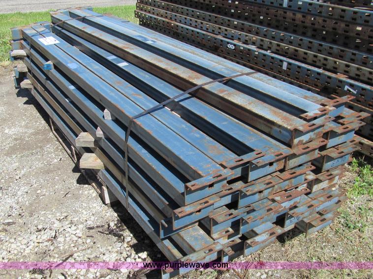 image for item A8339 Pallet racking