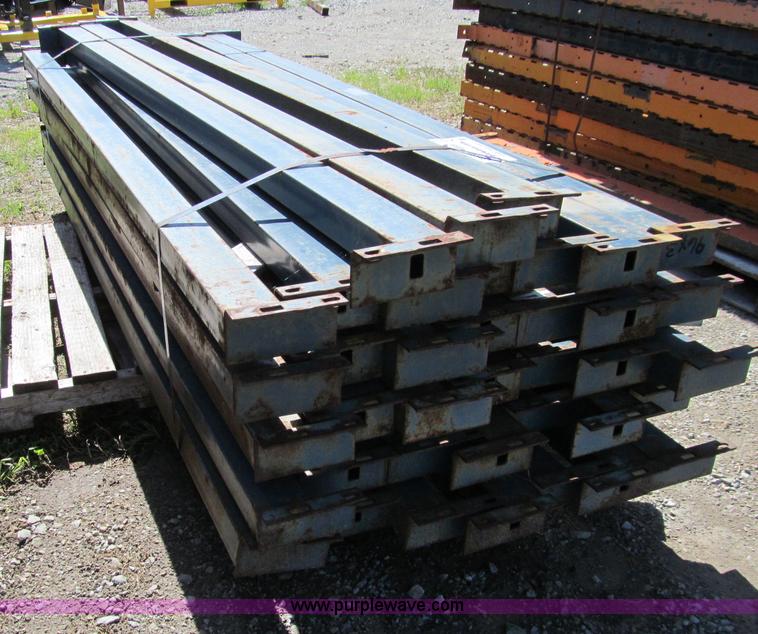 image for item A8339 Pallet racking