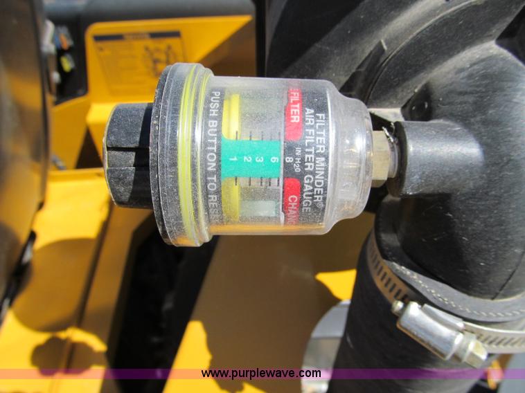 image for item A8354 2006 Hustler Mini Z ZTR lawn mower