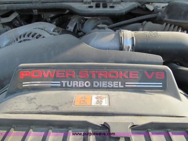 image for item A8409 2005 Ford F350 XL Super Duty pickup truck