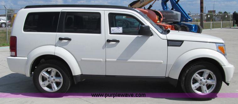 image for item A8410 2008 Dodge Nitro SLT SUV